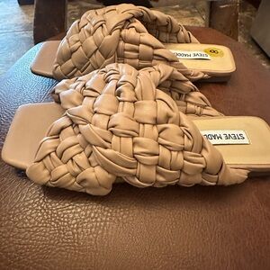 Steve Madden Beige Woven Slide Sandals